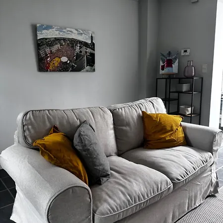 Au Coron Des Anges - Havre - - Pairi Daiza - Shape