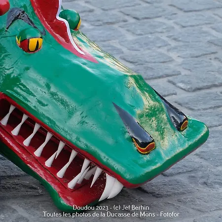 Au Coron Des Anges - Havre - - Pairi Daiza - Shape