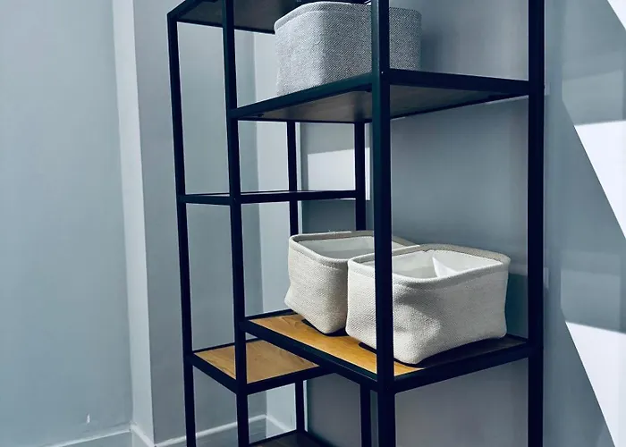 Au Coron Des Anges - Havré - - Pairi Daiza - Shape